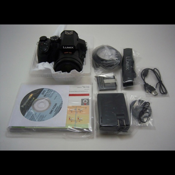 LUMIX digital camera - Picture 1 of 12